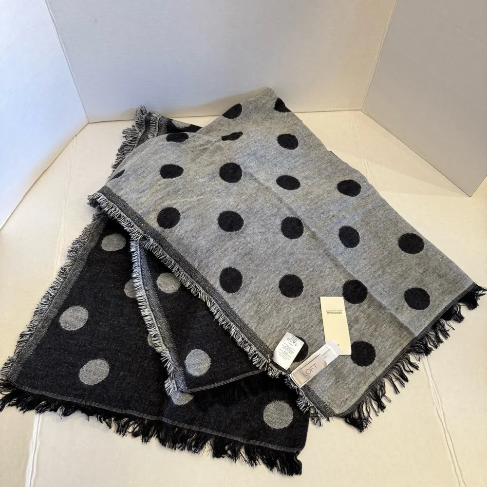 NEW LOFT Polka Dot Reversible Grey and Black Scarf Wrap Casual Cotton Blend NWT